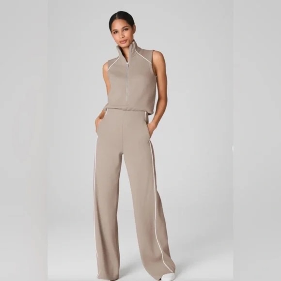 SPANX Air Essentials Jumpsuit - Picture 1 of 1